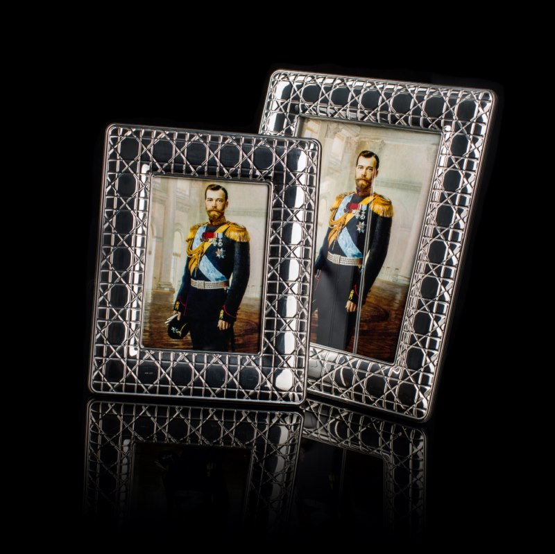 Diamond Cut Russian Frame